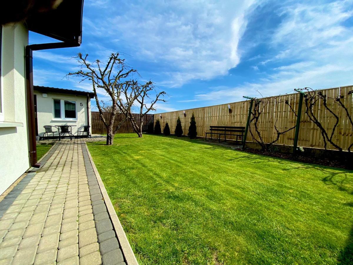 Zielone Zacisze Villa อูเนียยูฟ ภายนอก รูปภาพ