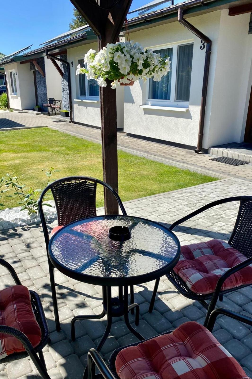 Zielone Zacisze Villa อูเนียยูฟ ภายนอก รูปภาพ