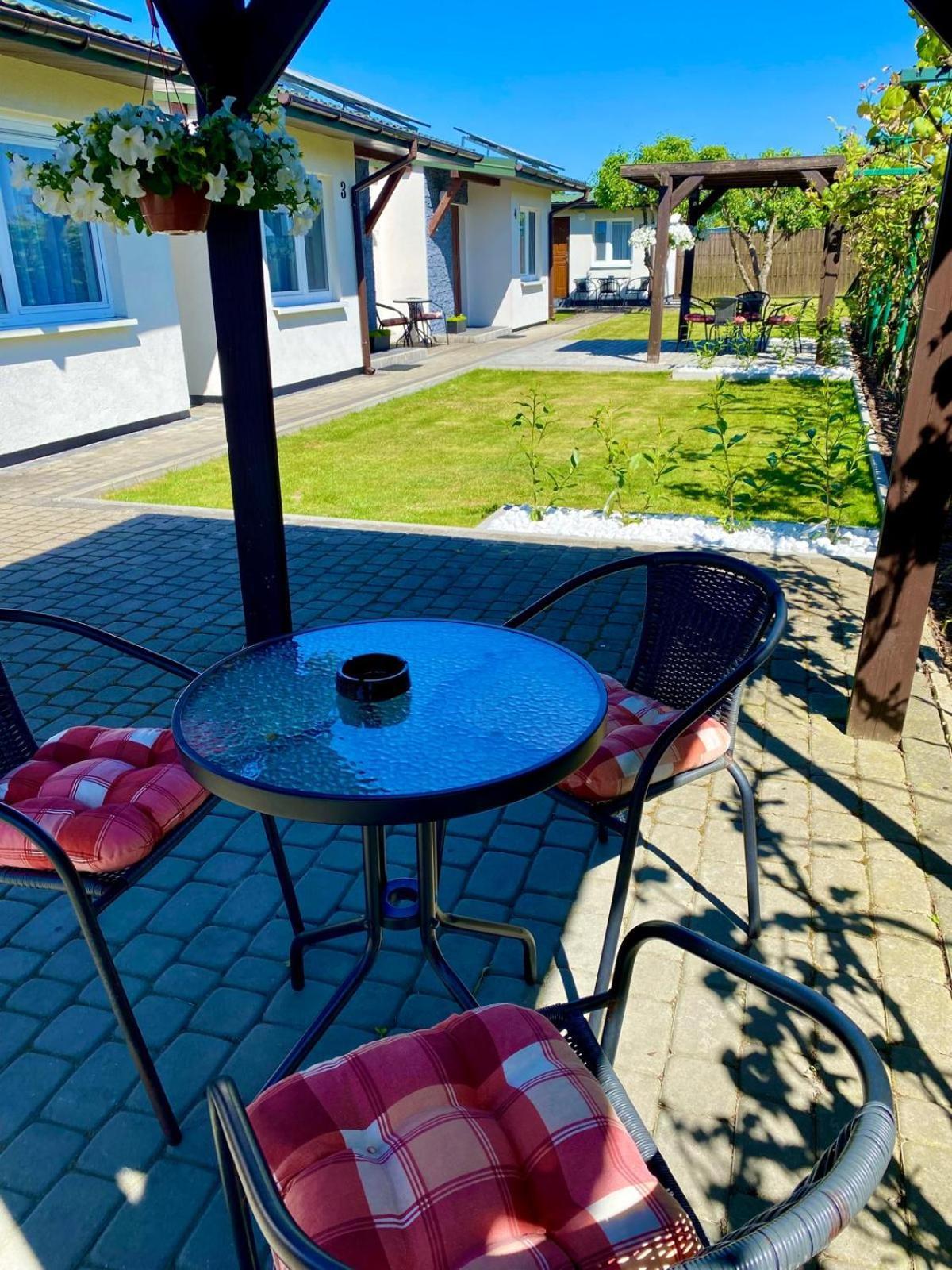 Zielone Zacisze Villa อูเนียยูฟ ภายนอก รูปภาพ